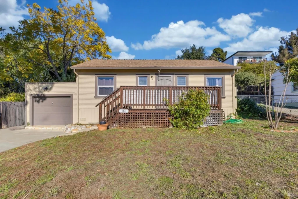 116 Farragut Ave Vallejo