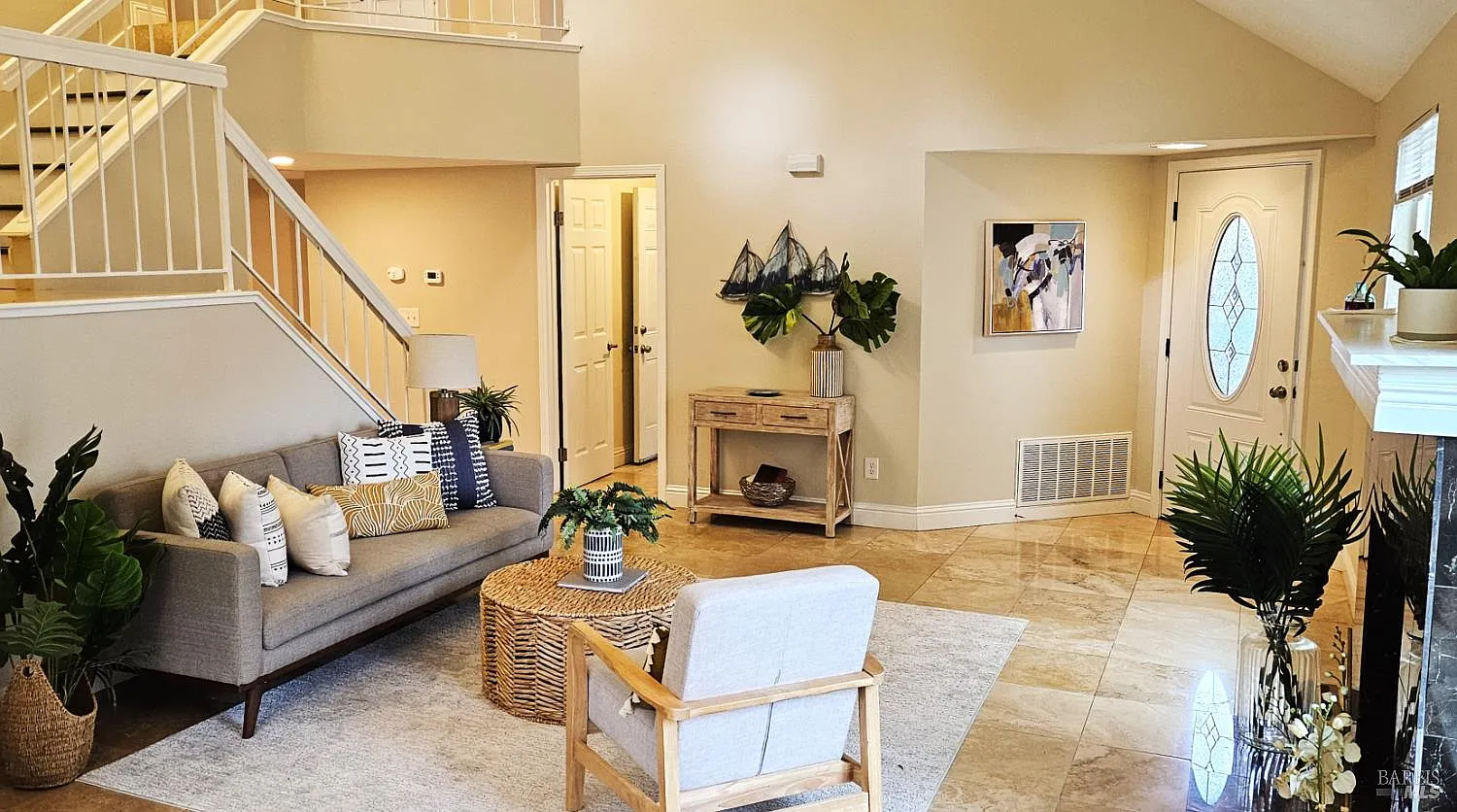 2591 Clipper Lane 02